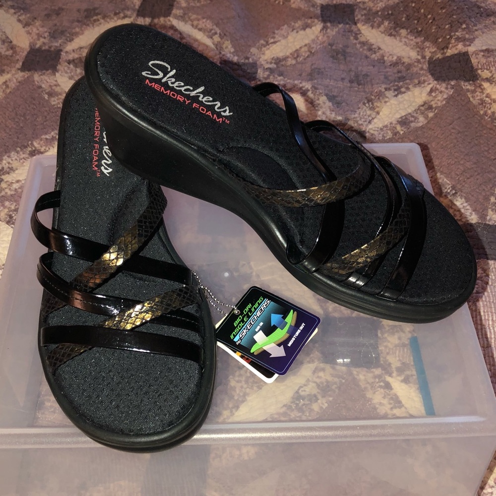 Women’s Memory Foam Wedge Sandal